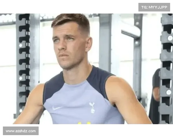 全面解读洛塞尔索五大核心足球技能如何塑造顶级中场多面手的球员