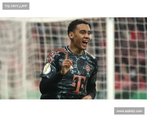 如何评估穆夏拉在拜仁的角色定位与未来发展潜力分析