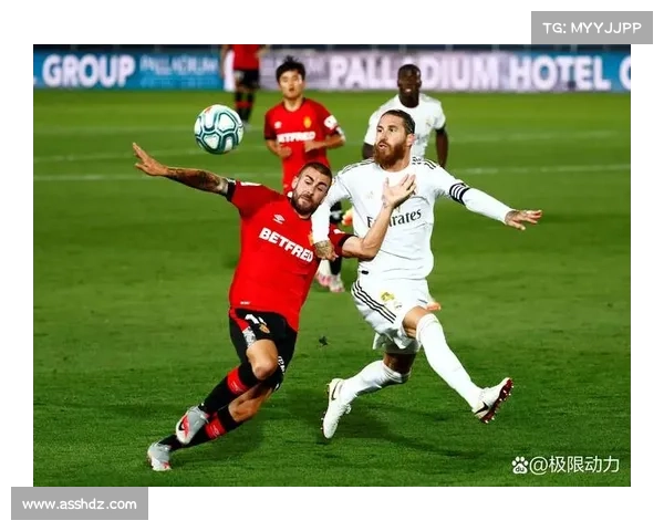 德黑兰独立足球队崭露头角,未来或将成为国际足坛的冠军之选 德黑兰独立足球队崭露头角,未来或将成为国际足坛的冠军之选